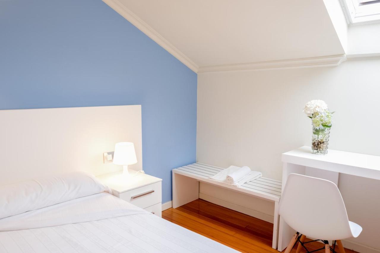 Balneario Hotel Davila กัลดัส เด เรย์ส ภายนอก รูปภาพ